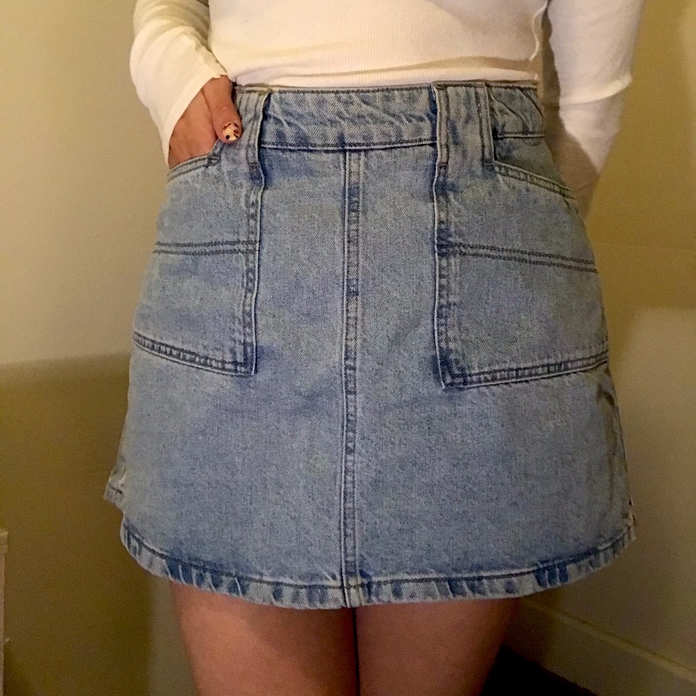 BDG utility denim mini skirt